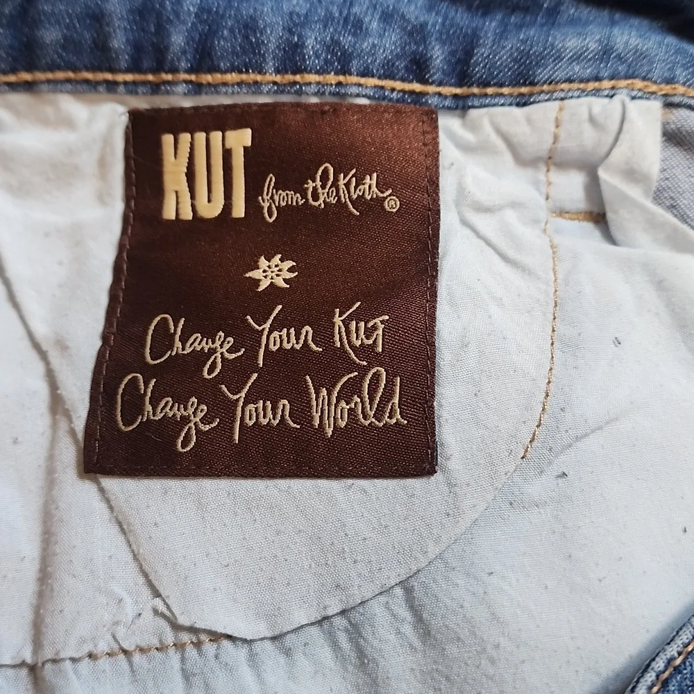 Size 6 Kut from cloth denim button  front skirt.  A96 - Picture 6 of 8